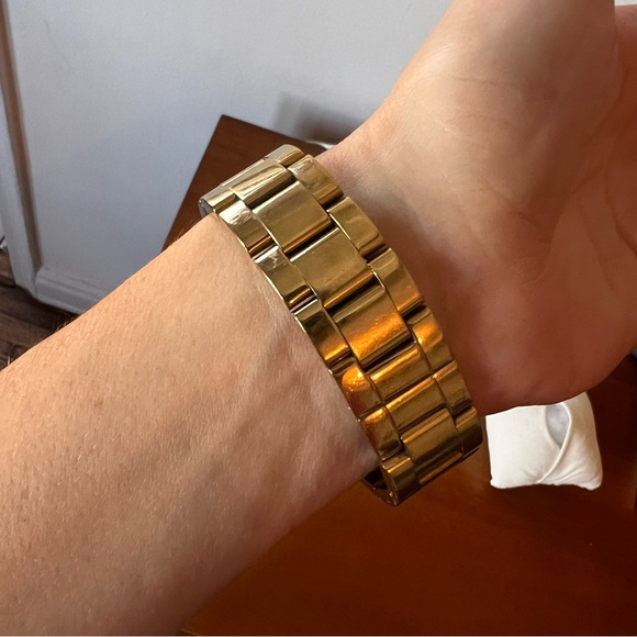 Kate Spade gold watch - Picture 8 of 9